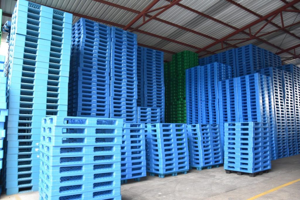 HDPE plastic pallet manufacturers suppliers